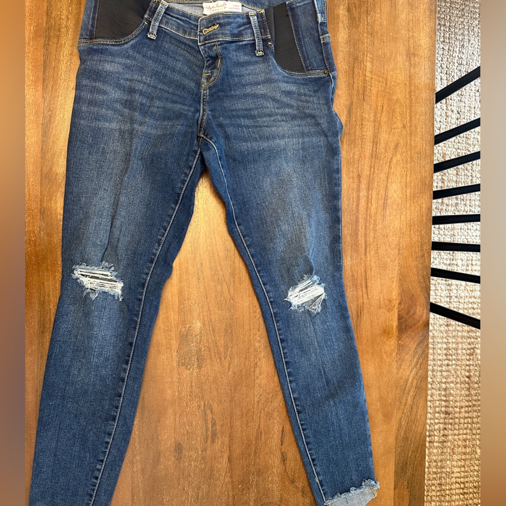 Women’s Maternity Raw Hen Skinny Jeans; Sz 2